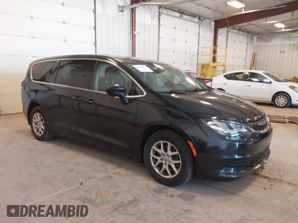 2017 Chrysler Pacifica Touring with VIN 2C4RC1DG3HR571477, listed as a IAAI auction lot 42040872 with 112,028 mi miles and . Bid and sale history available at DreamBid. Image 1.