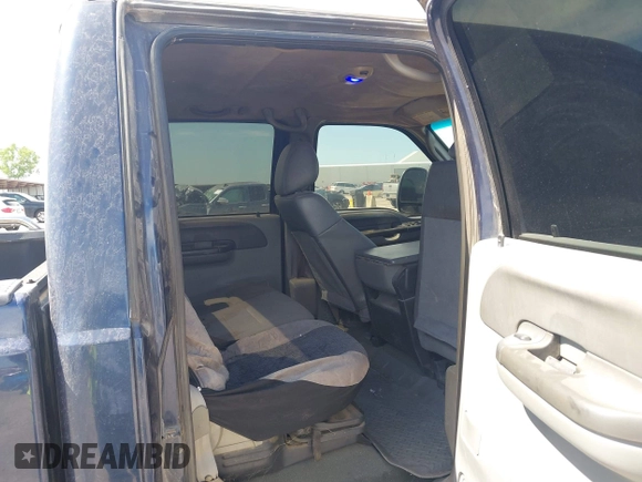 2004 Ford F-250 XL with VIN 1FTNW21P94ED22723, listed as a IAAI auction lot 42319251 with 354,818 mi miles and . Bid and sale history available at DreamBid. Image 8.