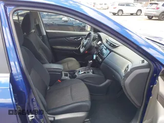 2019 Nissan Rogue SV with VIN 5N1AT2MT7KC738645, listed as a IAAI auction lot 42173044 with 73,056 mi miles and . Bid and sale history available at DreamBid. Image 5.