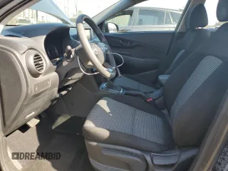 2018 Hyundai Kona SE with VIN KM8K1CAAXJU114043, listed as a Copart auction lot 49136825 with 28,942 mi miles and Salvage Title. Bid and sale history available at carsss.com. Image 7.