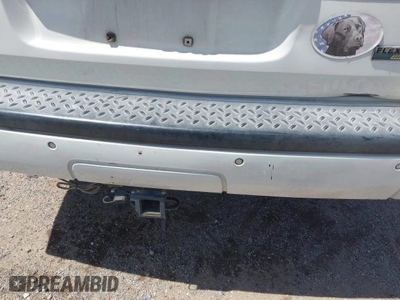 2007 Jeep Commander Sport with VIN 1J8HG48P97C601058, listed as a IAAI auction lot 42489447 with 200,103 mi miles and . Bid and sale history available at DreamBid. Image 6.