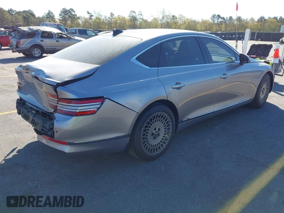 2022 Genesis G80 2.5T with VIN KMTGB4SC8NU104440, listed as a IAAI auction lot 41872083 with 35,871 mi miles. Bid and sale history available at carsss.com. Image 4.
