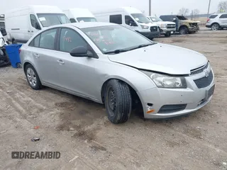 2014 Chevrolet Cruze LS with VIN 1G1PA5SG0E7255189, listed as a IAAI auction lot 41807482 with 237,368 mi miles and . Bid and sale history available at DreamBid. Image 1.