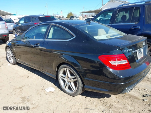 2012 Mercedes-Benz C-Class C 250 with VIN WDDGJ4HB0CF856740, listed as a IAAI auction lot 41642515 with 137,950 mi miles. Bid and sale history available at carsss.com. Image 3.