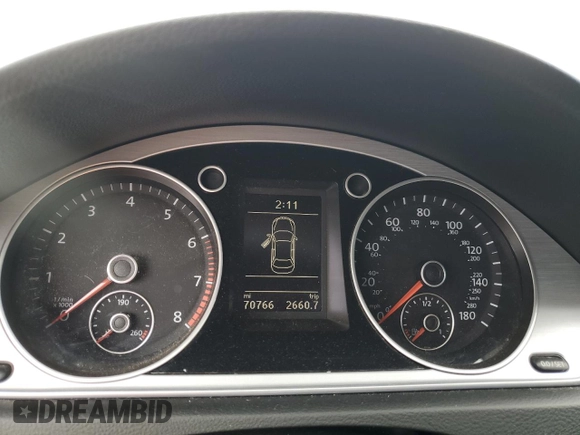 2014 Volkswagen CC R-Line с VIN WVWBP7AN5EE527629, выставлен на аукционе Copart как лот 50788125 с пробегом 70 765 миль миль и Списание • Salvage title. История ставок и продаж доступна на DreamBid. Изображение 9.