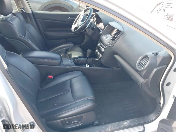 2014 Nissan Maxima 3.5 SV with VIN 1N4AA5AP4EC476919, listed as a IAAI auction lot 41690481 with 121375 miles. Bid and sale history available at carsss.com. Image 5.