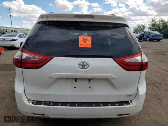 2017 Toyota Sienna LE Auto Access Seat с VIN 5TDKZ3DC5HS854768, выставлен на аукционе Copart как лот 56375655 с пробегом 107 198 миль миль и Списание • Salvage title. История ставок и продаж доступна на DreamBid. Изображение 6.