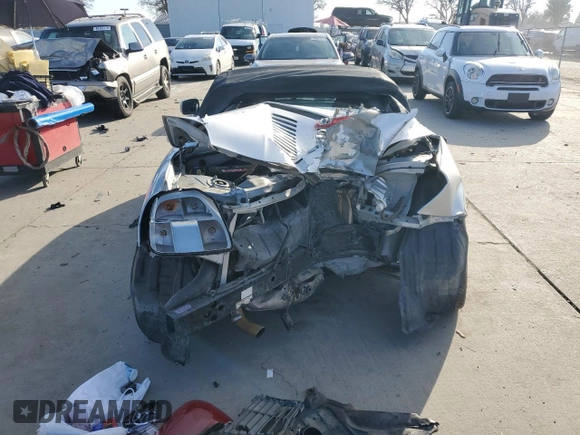 2002 Toyota MR2 z VIN JTDFR320620048426, wystawiony jako Copart lot #88367235 z przebiegiem 98 380 mil mil oraz Szkoda całkowita • Salvage title. Historia ofert i sprzedaży dostępna na DreamBid. Obrazek 6.