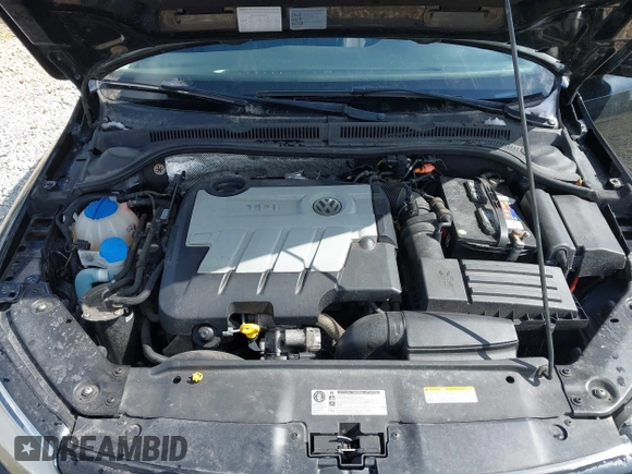 2014 Volkswagen Jetta TDI w/Premium/Nav с VIN 3VWLL7AJ7EM407772, выставлен на аукционе IAAI как лот 41841561 с пробегом 121 939 миль миль и . История ставок и продаж доступна на DreamBid. Изображение 10.