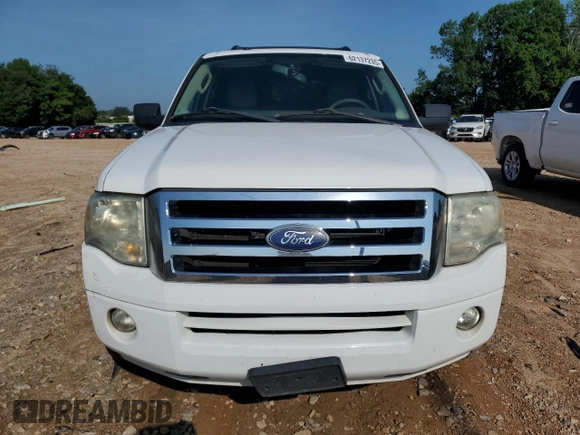 2011 Ford Expedition XLT with VIN 1FMJU1H57BEF45158, listed as a Copart auction lot 62137235 with 223,754 mi miles and Salvage title. Bid and sale history available at DreamBid. Image 5.
