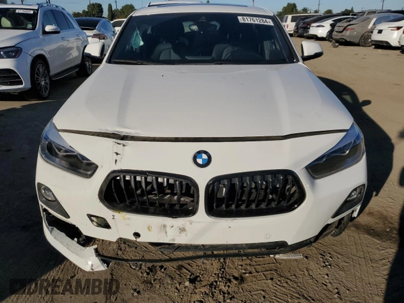 2020 BMW X2 xDrive28i with VIN WBXYJ1C02L5P85780, listed as a Copart auction lot 81761284 with 14,451 mi miles and Salvage Title. Bid and sale history available at carsss.com. Image 5.