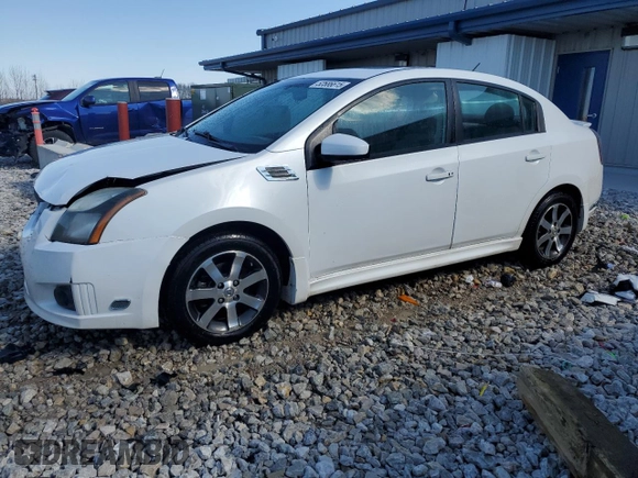 2012 Nissan Sentra 2.0 with VIN 3N1AB6AP8CL689048, listed as a Copart auction lot 52586615 with 159,426 mi miles and Salvage title. Bid and sale history available at DreamBid. Image 1.