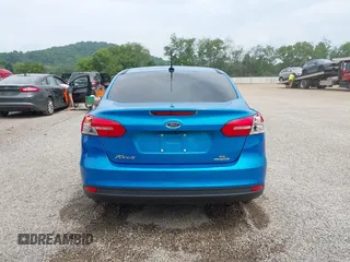 2015 Ford Focus SE с VIN 1FADP3F21FL274182, выставлен на аукционе IAAI как лот 42441161 с пробегом 176 810 миль миль и . История ставок и продаж доступна на DreamBid. Изображение 17.