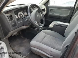 2008 Dodge Dakota Bighorn/Lonestar z VIN 1D7HE38K58S550926, wystawiony jako Copart lot #48440495 z przebiegiem Nie podano mil oraz Szkoda całkowita • Salvage title. Historia ofert i sprzedaży dostępna na DreamBid. Obrazek 7.