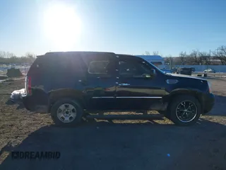 2013 GMC Yukon Denali with VIN 1GKS2EEF7DR310276, listed as a IAAI auction lot 41432983 with 243,119 mi miles. Bid and sale history available at carsss.com. Image 13.