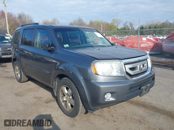 2011 Honda Pilot EX-L with VIN 5FNYF4H57BB107110, listed as a IAAI auction lot 42121356 with 300,169 mi miles and . Bid and sale history available at carsss.com. Image 1.