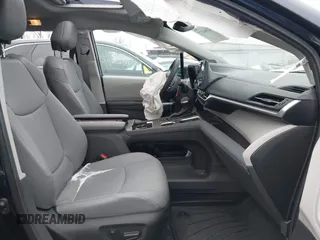 2024 Toyota Sienna XLE with VIN 5TDJSKFC3RS129744, listed as a IAAI auction lot 41564077 with 9,224 mi miles and . Bid and sale history available at DreamBid. Image 5.