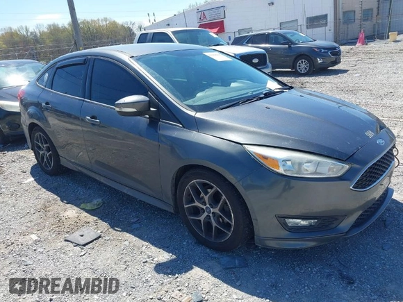 2016 Ford Focus SE with VIN 1FADP3F25GL355462, listed as a IAAI auction lot 41868865 with 212,366 mi miles. Bid and sale history available at carsss.com. Image 1.