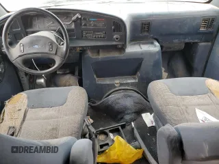 1993 Ford Econoline Wagon Super Custom z VIN 1FBJS31H9PHA49377, wystawiony jako Copart lot #45554655 z przebiegiem Nie podano mil oraz Szkoda całkowita • Salvage title. Historia ofert i sprzedaży dostępna na DreamBid. Obrazek 8.