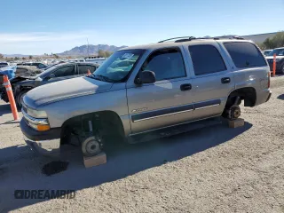 2002 Chevrolet Tahoe LS с VIN 1GNEC13V32J326387, выставлен на аукционе Copart как лот 88171325 с пробегом Не указан миль и Списание • Salvage title. История ставок и продаж доступна на DreamBid. Изображение 1.