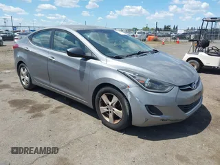 2011 Hyundai Elantra GLS z VIN KMHDH4AE3BU109605, wystawiony jako IAAI lot #42270532 z przebiegiem 193 352 mil mil oraz . Historia ofert i sprzedaży dostępna na DreamBid. Obrazek 1.