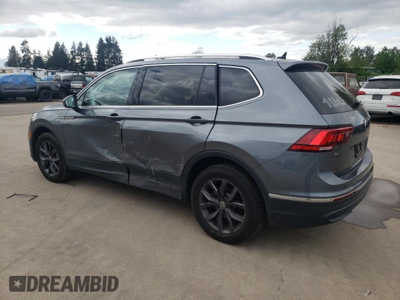 2023 Volkswagen Tiguan SE с VIN 3VVMB7AX7PM008282, выставлен на аукционе Copart как лот 55639525 с пробегом 32 490 миль миль и Списание • Salvage title. История ставок и продаж доступна на DreamBid. Изображение 2.