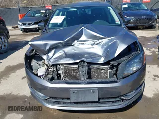2013 Volkswagen Passat SE z VIN 1VWBN7A3XDC113600, wystawiony jako IAAI lot #41826962 z przebiegiem 121 188 mil mil oraz . Historia ofert i sprzedaży dostępna na DreamBid. Obrazek 6.