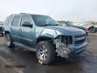 2008 Chevrolet Tahoe LTZ with VIN 1GNFC13J88R120476, listed as a IAAI auction lot 41599497 with 197,484 mi miles and . Bid and sale history available at DreamBid. Image 1.