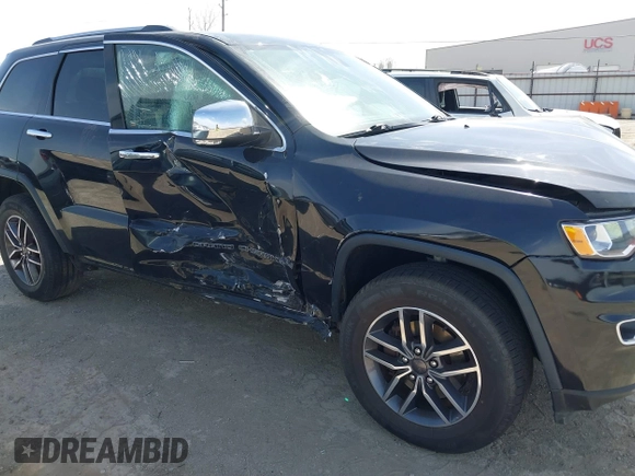 2019 Jeep Grand Cherokee Limited with VIN 1C4RJFBG0KC842131, listed as a IAAI auction lot 41813345 with 59,164 mi miles. Bid and sale history available at carsss.com. Image 18.