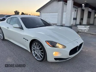2012 Maserati GranTurismo S with VIN ZAM45KLA1C0061862, listed as a Copart auction lot 87091844 with 31,825 mi miles and Clean Title. Bid and sale history available at carsss.com. Image 1.
