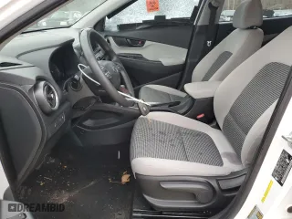 2022 Hyundai Kona SE with VIN KM8K22AB9NU867553, listed as a Copart auction lot 87648515 with 52,096 mi miles and Salvage Title. Bid and sale history available at carsss.com. Image 7.