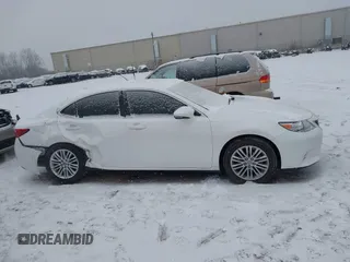 2015 Lexus ES with VIN JTHBK1GG1F2193282, listed as a IAAI auction lot 41238440 with 66,433 mi miles. Bid and sale history available at carsss.com. Image 13.