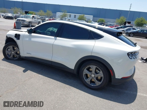 2023 Ford Mustang Mach-E Select с VIN 3FMTK1SS5PMA01675, выставлен на аукционе IAAI как лот 42417847 с пробегом 25 722 миль миль и . История ставок и продаж доступна на DreamBid. Изображение 3.