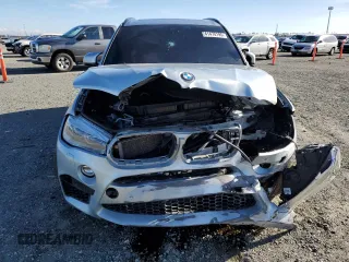2017 BMW X5 M z VIN 5YMKT6C39H0X20537, wystawiony jako Copart lot #41470195 z przebiegiem 86 386 mil mil oraz Szkody całkowita. Historia ofert i sprzedaży dostępna na DreamBid. Obrazek 5.