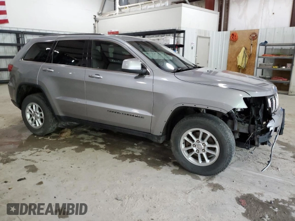 2020 Jeep Grand Cherokee Laredo E z VIN 1C4RJFAG2LC341518, wystawiony jako Copart lot #58236965 z przebiegiem 130 404 mil mil oraz Szkoda całkowita • Salvage title. Historia ofert i sprzedaży dostępna na DreamBid. Obrazek 4.