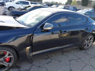 2018 Kia Stinger GT1 with VIN KNAE45LC4J6035780, listed as a IAAI auction lot 41560394 with 86,312 mi miles. Bid and sale history available at carsss.com. Image 15.