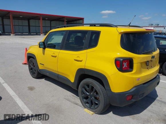 2017 Jeep Renegade Latitude с VIN ZACCJABB4HPF41542, выставлен на аукционе IAAI как лот 41972401 с пробегом 178 271 миль миль и . История ставок и продаж доступна на DreamBid. Изображение 3.