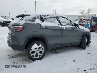 2022 Jeep Compass (RED) Edition с VIN 3C4NJDCB9NT132093, выставлен на аукционе Copart как лот 44517315 с пробегом Не указан миль и На запчасти • Non repairable. История ставок и продаж доступна на DreamBid. Изображение 3.