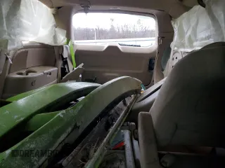2005 Honda Odyssey EX z VIN 5FNRL38495B037385, wystawiony jako Copart lot #43010825 z przebiegiem Nie podano mil oraz Szkoda całkowita • Salvage title. Historia ofert i sprzedaży dostępna na DreamBid. Obrazek 10.