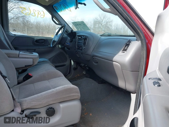 2001 Ford F-150 XL with VIN 1FTRX18L71NA42953, listed as a IAAI auction lot 41769265 with 1 mi miles. Bid and sale history available at carsss.com. Image 5.