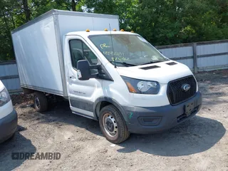 2020 Ford Transit z VIN 1FDBW5Z80LKA32383, wystawiony jako IAAI lot #42456091 z przebiegiem 60 369 mil mil oraz . Historia ofert i sprzedaży dostępna na DreamBid. Obrazek 1.