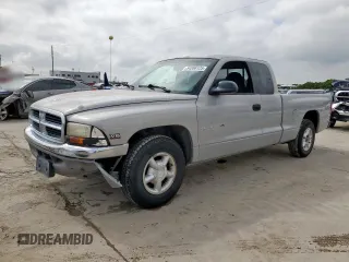 1998 Dodge Dakota SLT z VIN 1B7GL22X8WS651451, wystawiony jako Copart lot #54556125 z przebiegiem 164 186 mil mil oraz Szkoda całkowita • Salvage title. Historia ofert i sprzedaży dostępna na DreamBid. Obrazek 1.