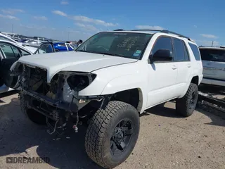 2004 Toyota 4Runner SR5 with VIN JTEZU14R048022710, listed as a IAAI auction lot 41837515 with 281,714 mi miles. Bid and sale history available at carsss.com. Image 2.