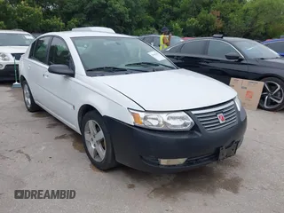 2007 Saturn ION ION 3 z VIN 1G8AL58B57Z104868, wystawiony jako IAAI lot #42442473 z przebiegiem 185 626 mil mil oraz . Historia ofert i sprzedaży dostępna na DreamBid. Obrazek 1.