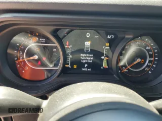 2024 Jeep Wrangler Sport S с VIN 1C4PJXAG8RW352284, выставлен на аукционе Copart как лот 52002625 с пробегом 1 403 миль миль и Списание • Salvage title. История ставок и продаж доступна на DreamBid. Изображение 9.