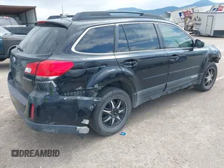 2012 Subaru Outback Limited z VIN 4S4BRCKC4C3252940, wystawiony jako IAAI lot #42415907 z przebiegiem 152 471 mil mil oraz . Historia ofert i sprzedaży dostępna na DreamBid. Obrazek 4.