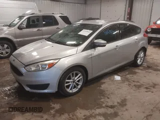 2015 Ford Focus SE with VIN 1FADP3K29FL328611, listed as a IAAI auction lot 41669844 with 136,666 mi miles. Bid and sale history available at carsss.com. Image 2.