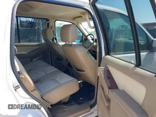 2007 Ford Explorer Eddie Bauer with VIN 1FMEU74E87UA95849, listed as a IAAI auction lot 42153076 with 188,766 mi miles. Bid and sale history available at carsss.com. Image 8.