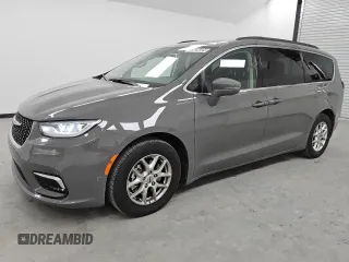 2022 Chrysler Pacifica Touring L with VIN 2C4RC1BG1NR154258, listed as a Copart auction lot 52829225 with 71,612 mi miles and Clean Title. Bid and sale history available at DreamBid. Image 1.