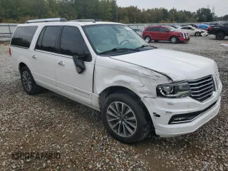 2015 Lincoln Navigator z VIN 5LMJJ3HT1FEJ03496, wystawiony jako Copart lot #77615394 z przebiegiem 118 636 mil mil oraz Szkoda całkowita • Salvage title. Historia ofert i sprzedaży dostępna na DreamBid. Obrazek 4.